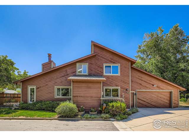Property at 2736 Winding Trail Dr, Boulder, CO 80304, 4 beds, 3 baths