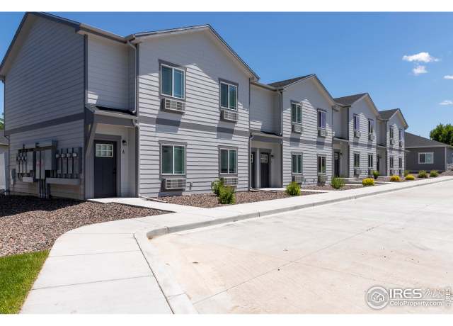 Property at 820 Grant St Unit E, Wray, CO 80758, 2 beds, 1.5 baths