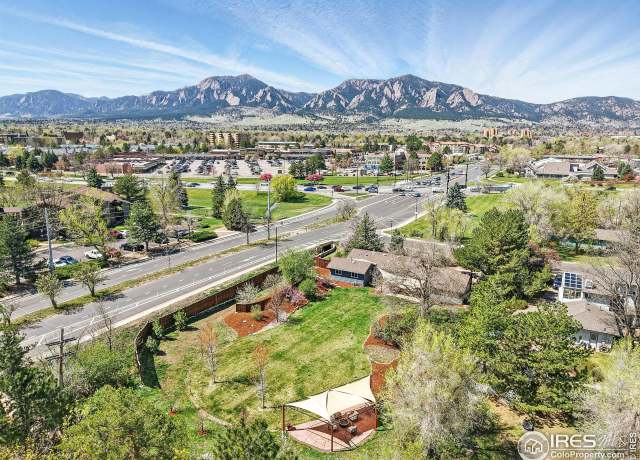 Property at 700 Brooklawn Dr, Boulder, CO 80303, 4 beds, 2 baths