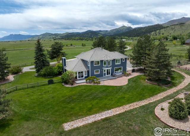 Property at 3159 Nelson Rd, Longmont, CO 80503, 4 beds, 3.5 baths