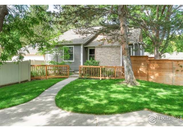 Property at 2325 N Shore Dr, Longmont, CO 80503, 3 beds, 2 baths