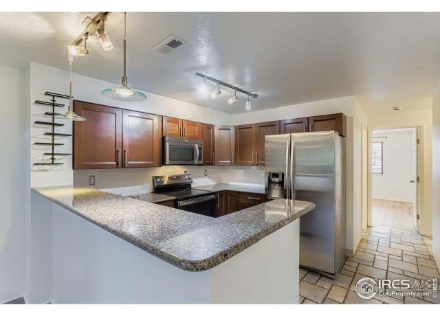 Property at 4775 White Rock Cir Unit B, Boulder, CO 80301, 2 beds, 2 baths