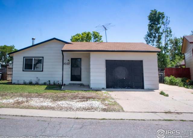 Property at 2037 Wedgewood Ct, Greeley, CO 80631, 3 beds, 1 bath