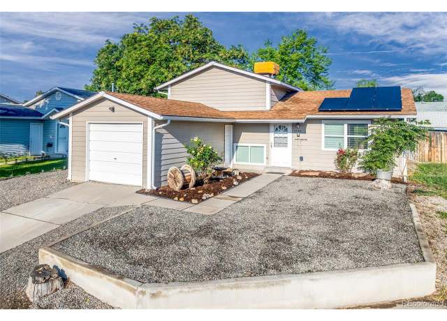 Property at 579 Fairfield Ct, Grand Junction, CO 81504, 3 beds, 2 baths