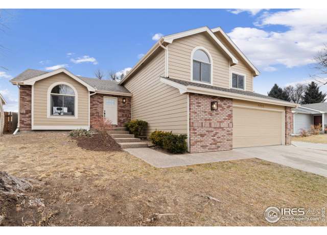 Property at 4003 Stoney Creek Dr, Fort Collins, CO 80525, 5 beds, 3 baths