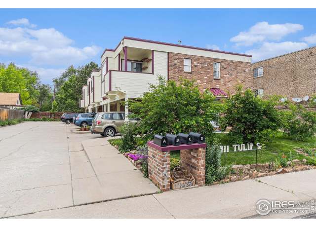 Property at 911 Tulip St Unit C, Longmont, CO 80501, 2 beds, 1.5 baths