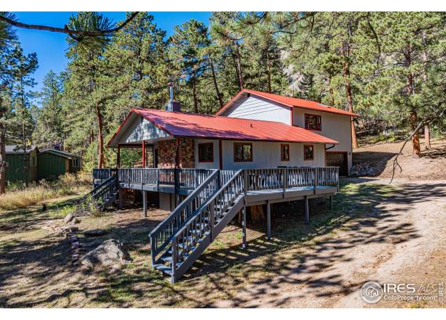 Property at 31 Cedar Dr, Lyons, CO 80540, 2 beds, 2 baths