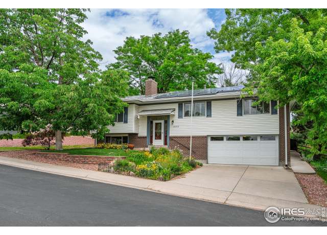 Property at 13313 W Utah Cir, Lakewood, CO 80228, 4 beds, 2.5 baths