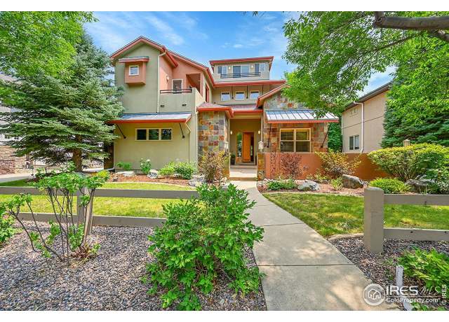 Property at 2861 Shoshone Trl, Lafayette, CO 80026, 5 beds, 4.5 baths