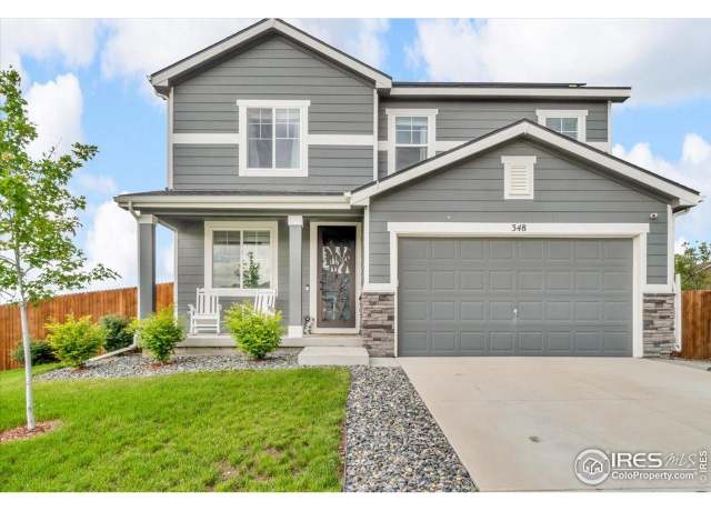 Property at 348 Vista Cliff Ct, Castle Rock, CO 80104, 3 beds, 2.5 baths