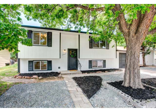 Property at 1206 Dawn Ave, Gilcrest, CO 80623, 5 beds, 2 baths