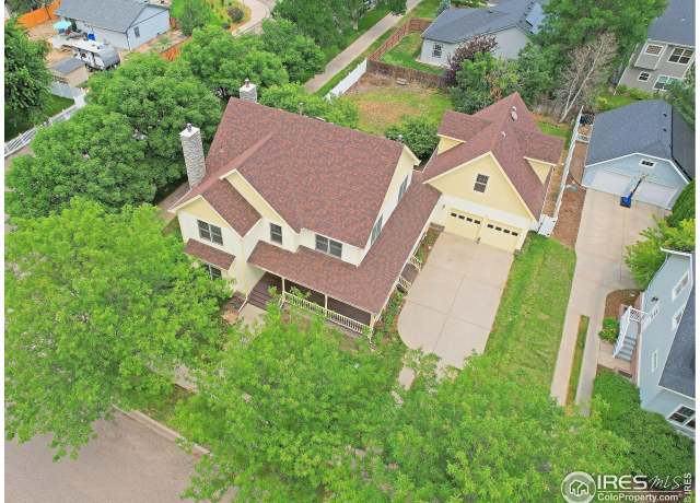 Property at 2350 44th Ave, Greeley, CO 80634, 5 beds, 3.5 baths