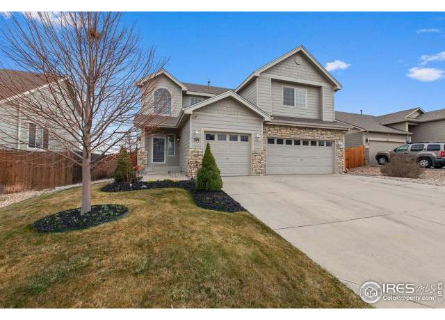 Property at 319 Gemstone Ln, Johnstown, CO 80534, 5 beds, 3 baths
