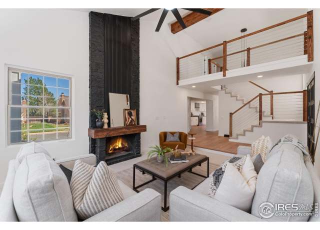 Property at 7102 S Harrison Ct, Centennial, CO 80122, 5 beds, 3.5 baths