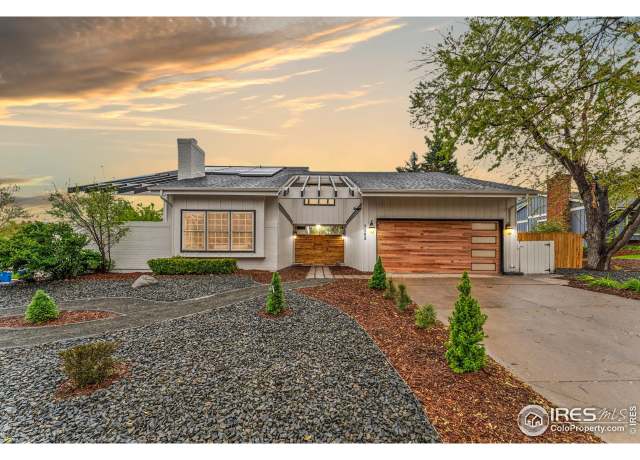 Property at 7102 S Harrison Ct, Centennial, CO 80122, 5 beds, 3.5 baths