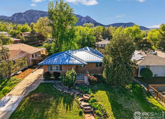 Property at 325 Colgate St, Boulder, CO 80305, 5 beds, 3 baths