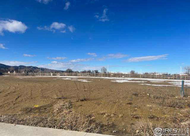 Property at 938 Langdale Dr, Fort Collins, CO 80526
