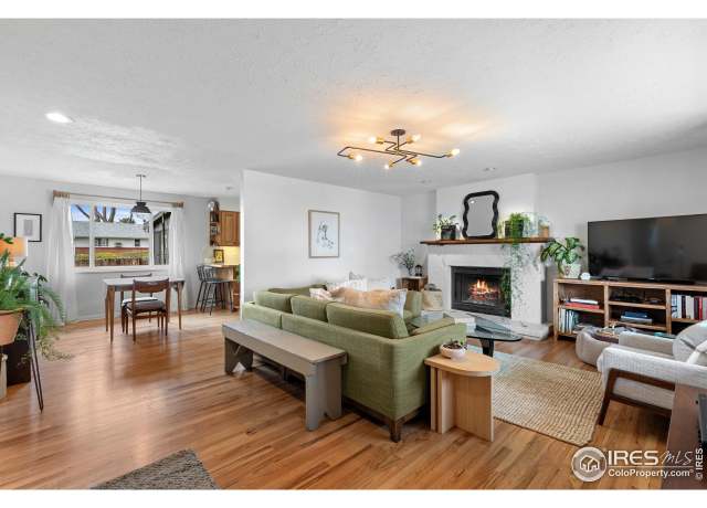 Property at 1527 Sherri Mar St, Longmont, CO 80501, 2 beds, 1 bath