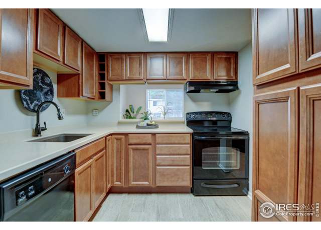 Property at 2924 Ross Dr Unit H20, Fort Collins, CO 80526, 2 beds, 1.5 baths