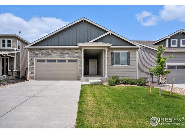 Property at 1211 104th Ave, Greeley, CO 80634, 3 beds, 2 baths
