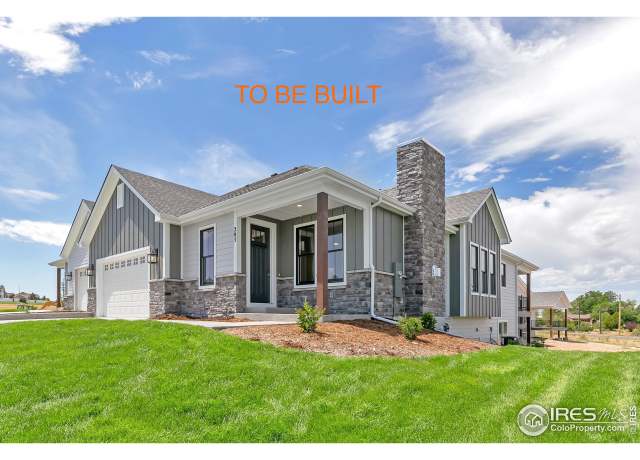 Property at 221 57th Ave, Greeley, CO 80634, 2 beds, 2 baths
