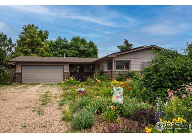 Property at 1147 Crestmoor Dr, Boulder, CO 80303, 3 beds, 2 baths