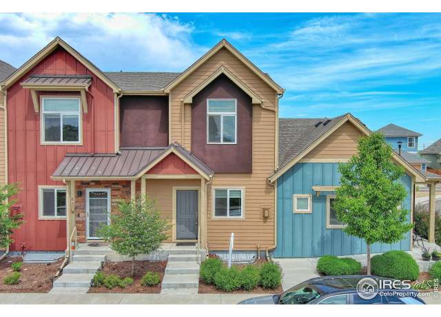 Property at 1240 Wren Ct Unit B, Longmont, CO 80501, 3 beds, 3.5 baths