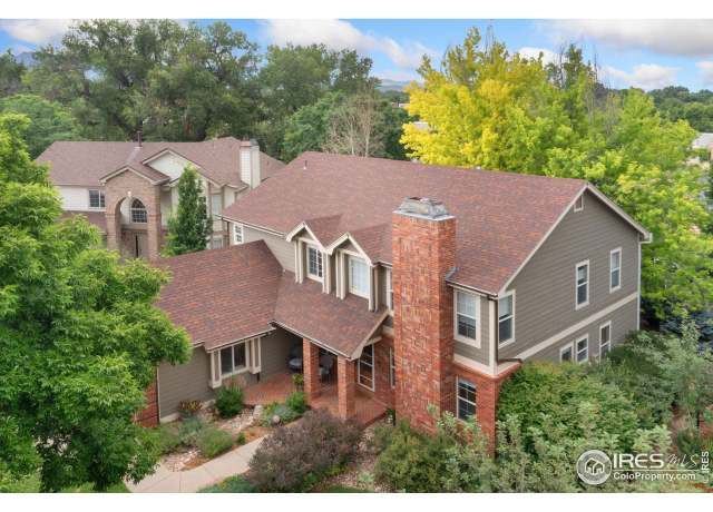 Property at 806 Mcgraw Dr, Fort Collins, CO 80526, 6 beds, 3.5 baths