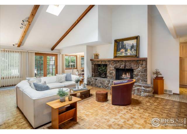 Property at 4936 Clubhouse Cir, Boulder, CO 80301, 2 beds, 2.5 baths