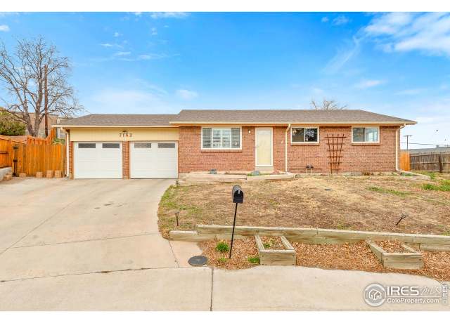 Property at 7162 Quay St, Arvada, CO 80003, 3 beds, 2 baths