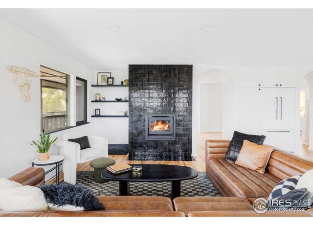 Property at 319 S Peak Rd, Boulder, CO 80302, 4 beds, 4 baths
