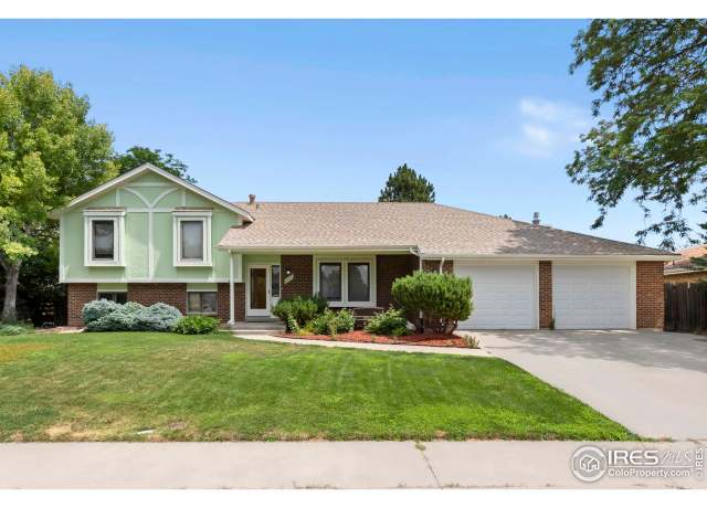 Property at 2938 Glendevey Dr, Loveland, CO 80538, 4 beds, 3.5 baths
