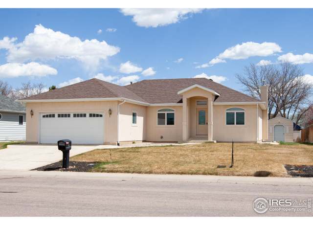 Property at 1815 Robin Rd, Sterling, CO 80751, 5 beds, 3 baths