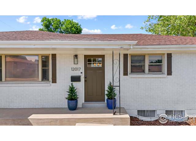Property at 12017 W 58th Pl, Arvada, CO 80004, 4 beds, 2 baths