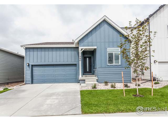 Property at 740 Galloway Dr, Johnstown, CO 80534, 3 beds, 2 baths
