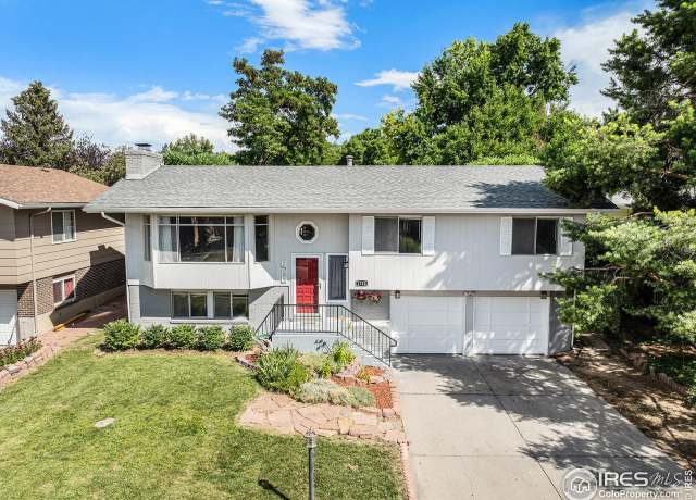 Property at 1722 26th Ave Ct, Greeley, CO 80634, 4 beds, 2.5 baths