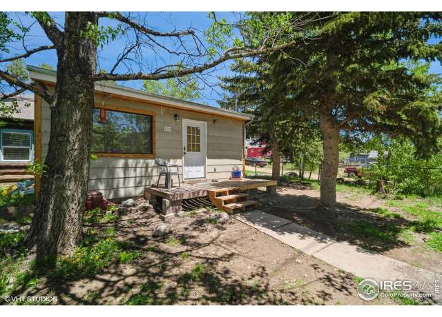 Property at 103 W 3rd St, Nederland, CO 80466, 3 beds, 1 bath