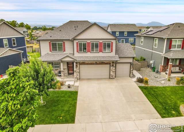 Property at 1303 Vantage Pkwy, Berthoud, CO 80513, 4 beds, 2.5 baths