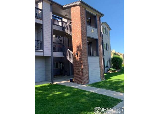 Property at 50 19th Ave, Longmont, CO 80501, 2 beds, 2 baths
