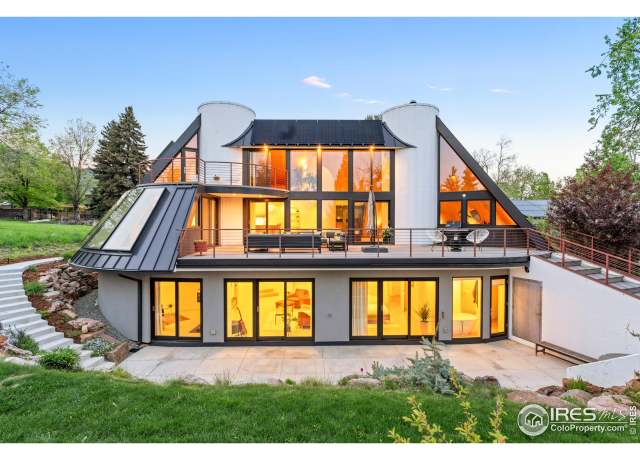 Property at 630 Northstar Ct, Boulder, CO 80304, 5 beds, 2.5 baths