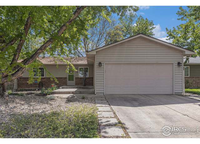 Property at 2310 44th Ave, Greeley, CO 80634, 3 beds, 2 baths