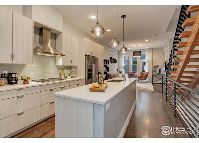 Property at 2139 N Downing St, Denver, CO 80205, 2 beds, 3.5 baths