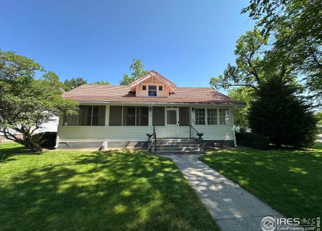 Property at 302 Beattie St, Sterling, CO 80751, 3 beds, 2 baths