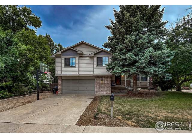 Property at 2888 Humboldt Cir, Longmont, CO 80503, 5 beds, 2.5 baths
