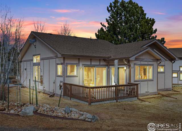 Property at 734 Birdie Ln, Estes Park, CO 80517, 3 beds, 2 baths