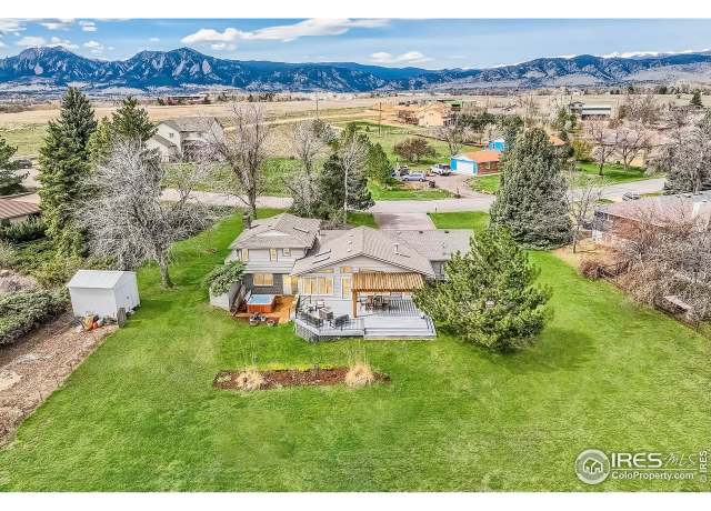 Property at 5855 Rustic Knolls Dr, Boulder, CO 80301, 3 beds, 3 baths