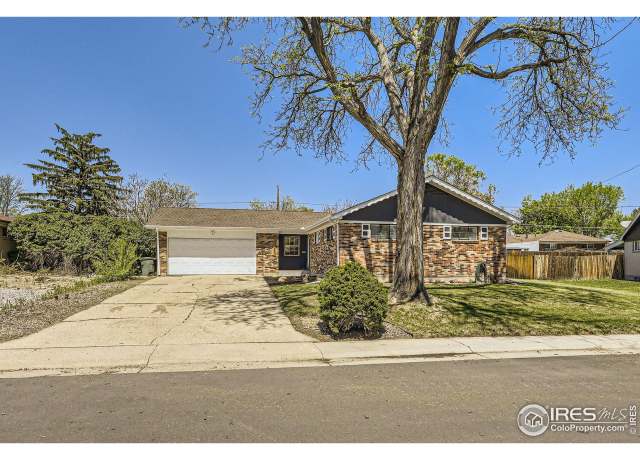 Property at 10723 Loren Ln, Northglenn, CO 80233, 3 beds, 1.5 baths