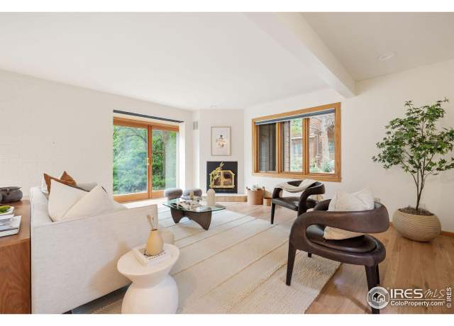 Property at 701 Kalmia Ave, Boulder, CO 80304, 4 beds, 2.5 baths