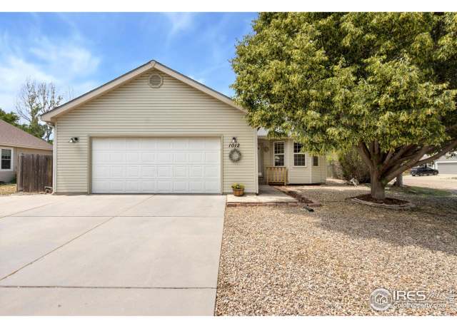 Property at 1012 Valley Dr, Windsor, CO 80550, 4 beds, 3 baths