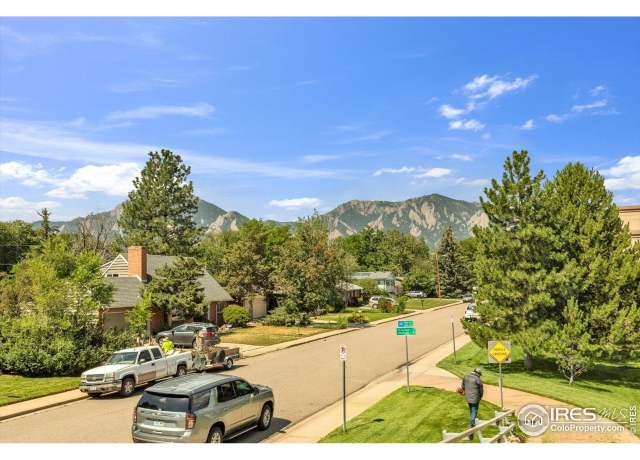 Property at 4900 Sioux Dr, Boulder, CO 80303, 4 beds, 1.5 baths